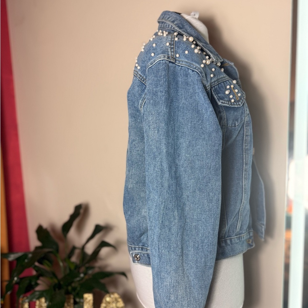 Women's Blue Denim Jacket with Pearl Accents - Picture 3 of 4
